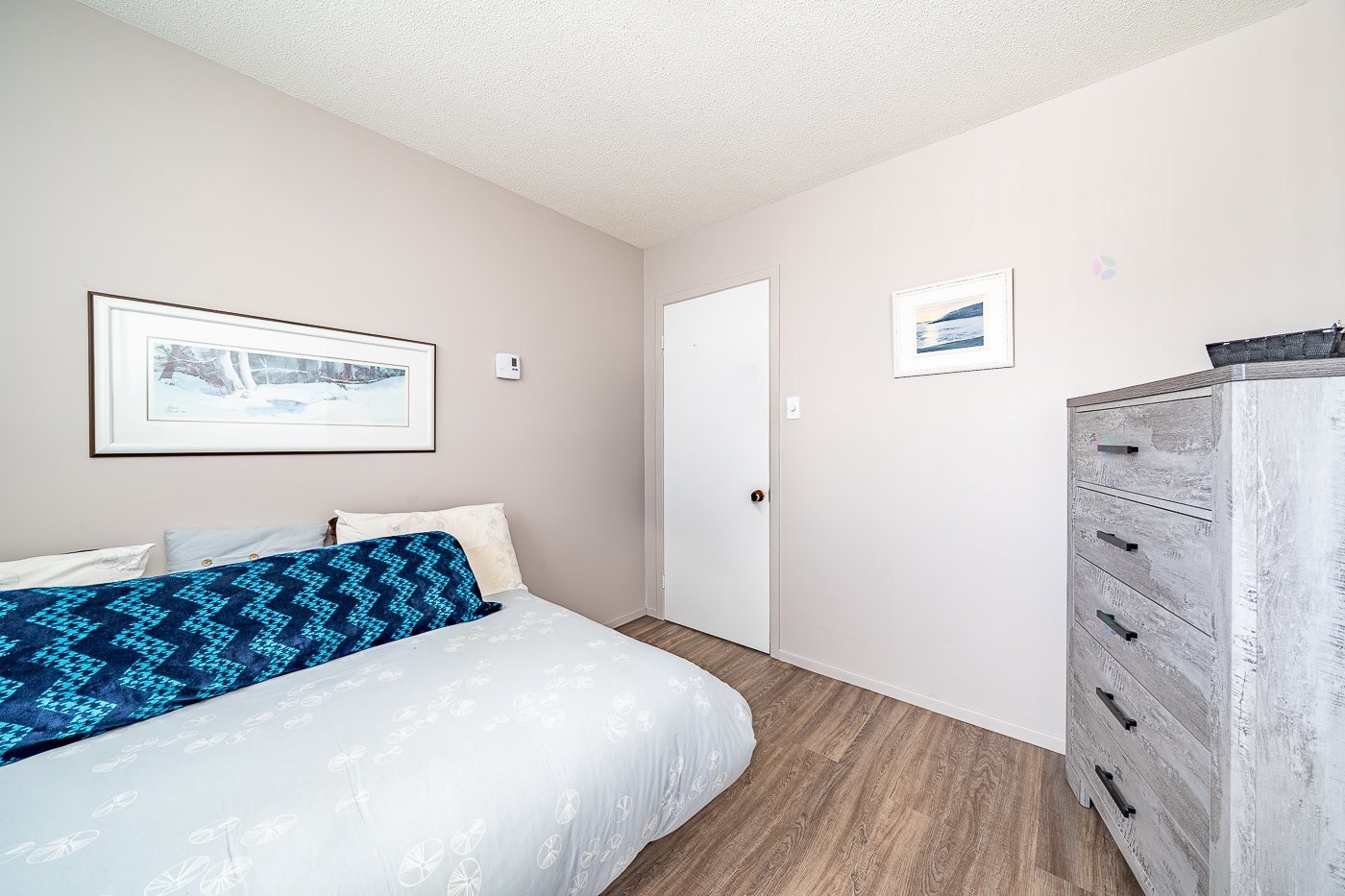 









406


Rue Demers

,
Val-des-Sources,




QC
J1T3J6

