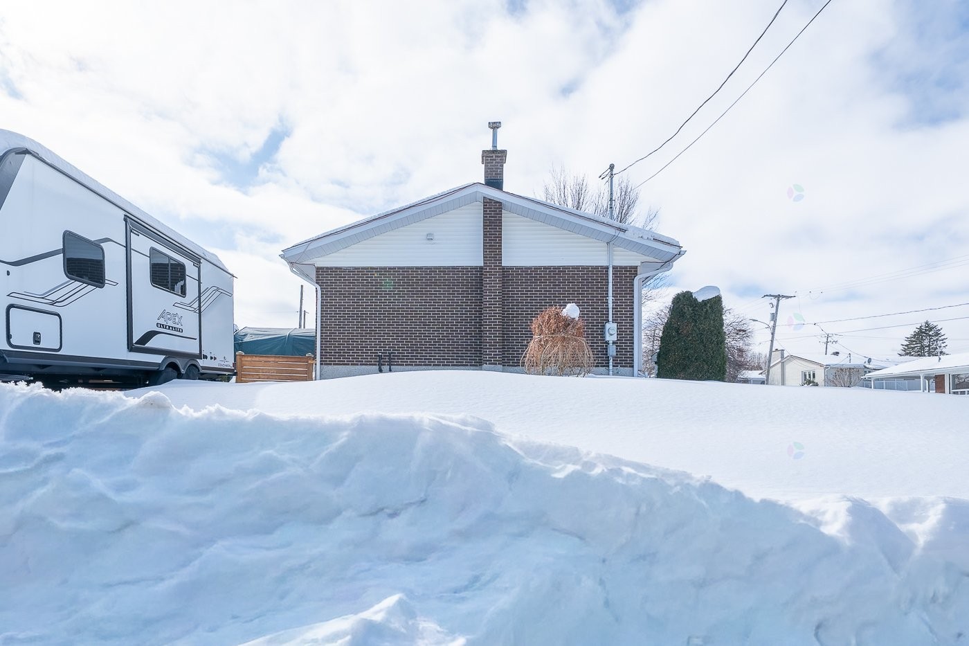 









406


Rue Demers

,
Val-des-Sources,




QC
J1T3J6

