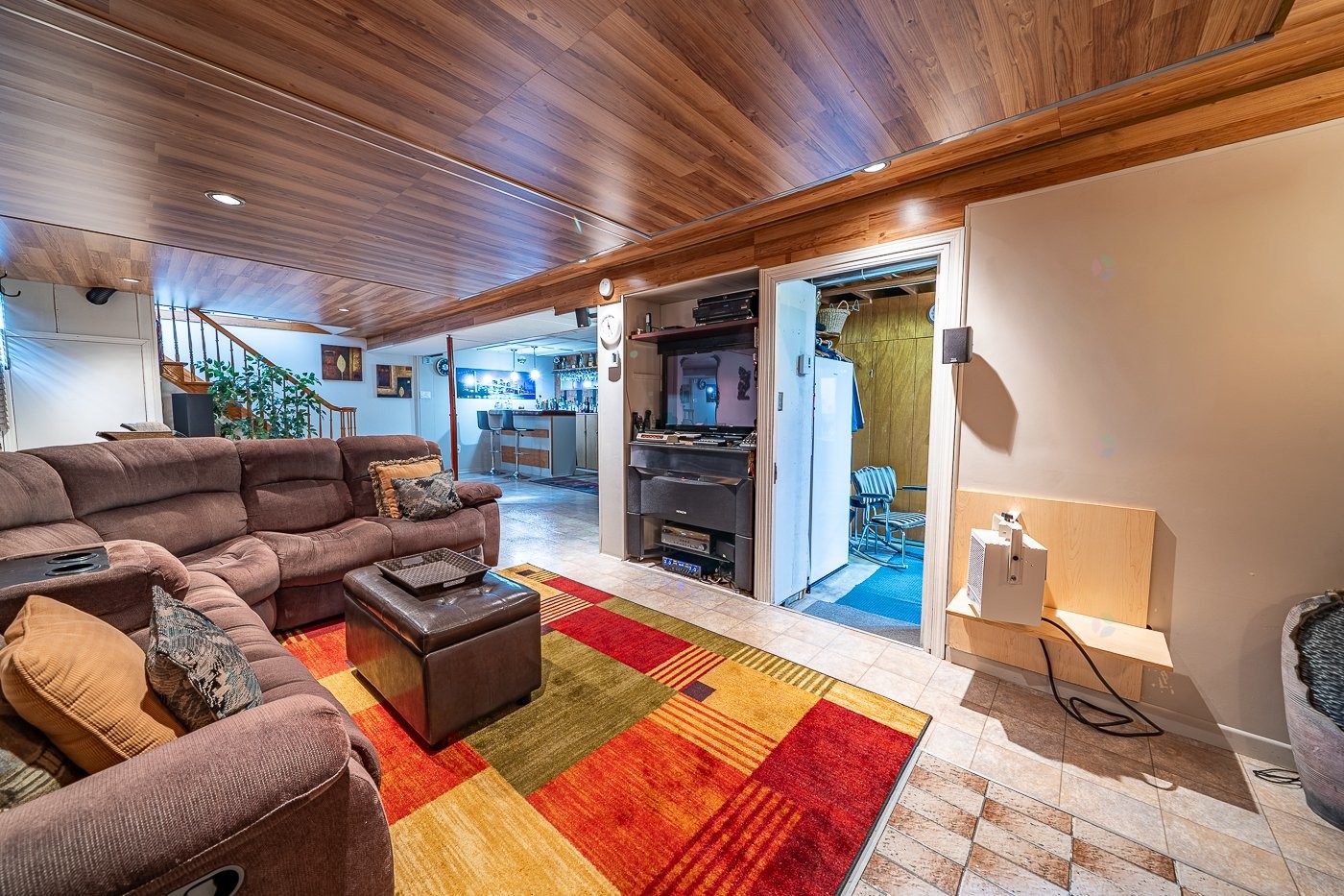 









406


Rue Demers

,
Val-des-Sources,




QC
J1T3J6

