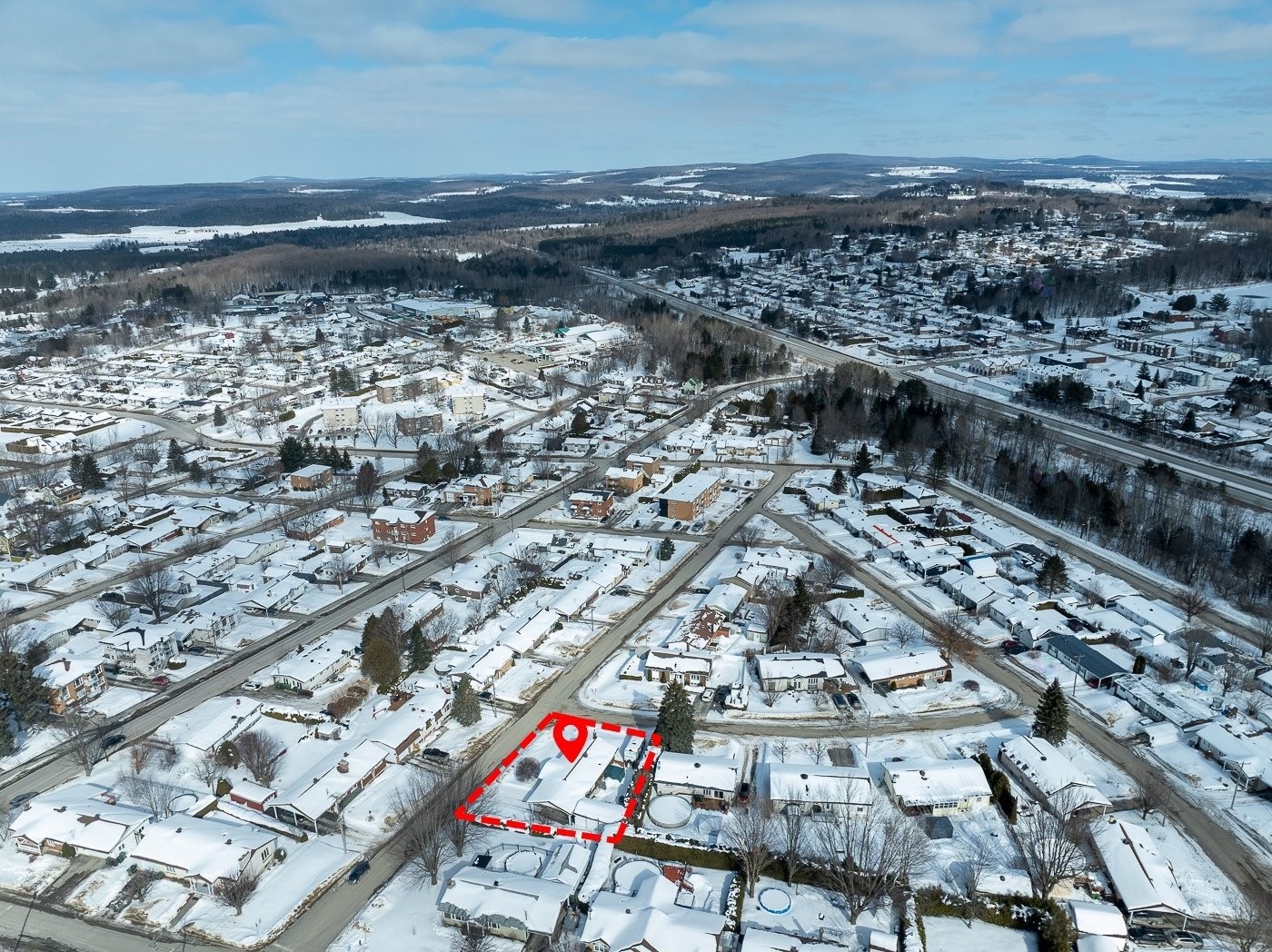 









406


Rue Demers

,
Val-des-Sources,




QC
J1T3J6

