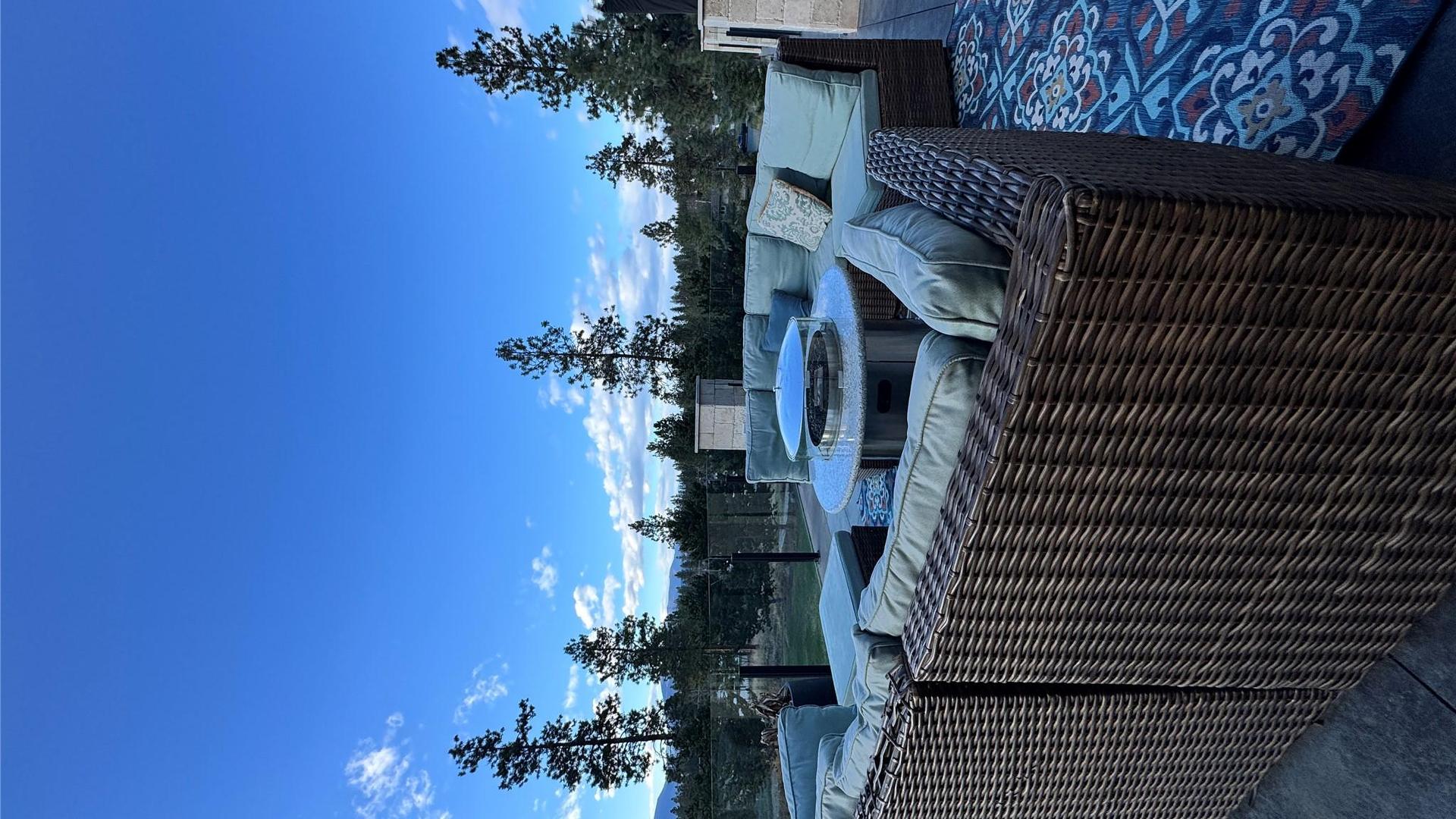 









3990


Fairwinds

Court,
Kelowna,




BC
V1W 4G1

