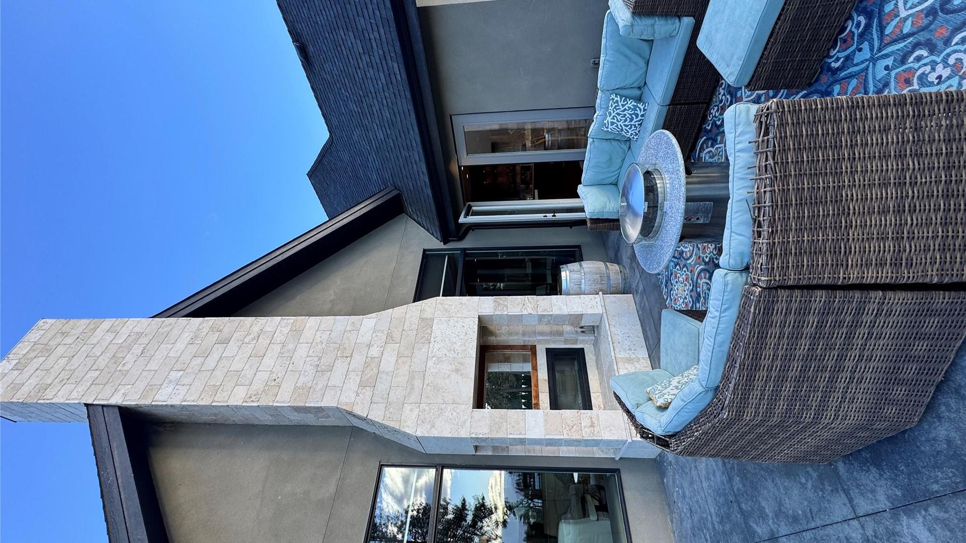 









3990


Fairwinds

Court,
Kelowna,




BC
V1W 4G1

