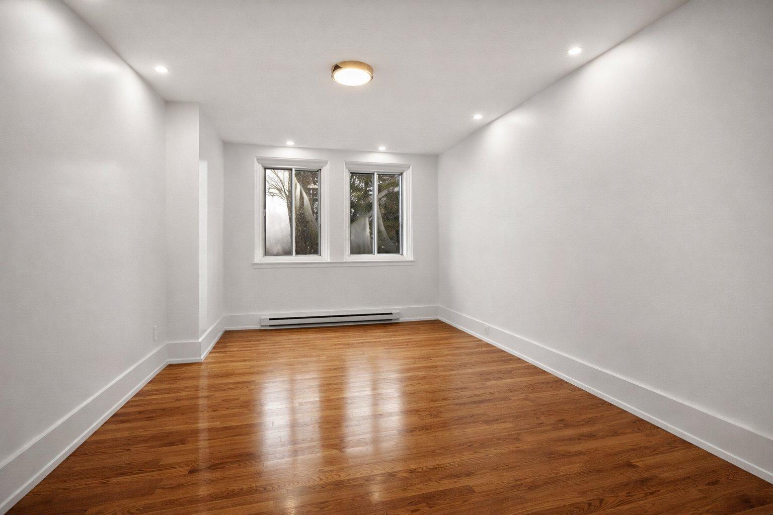 









6150


Ch. Deacon

, 11,
Montréal (Côte-des-Neiges/Notre-Dame-de-Grâce),




QC
H3S2P3

