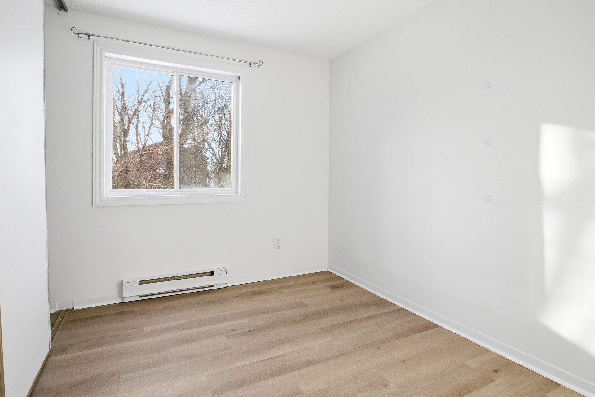 









174


Boul. La Vérendrye E.

, 2,
Gatineau (Gatineau),




QC
J8P7R6

