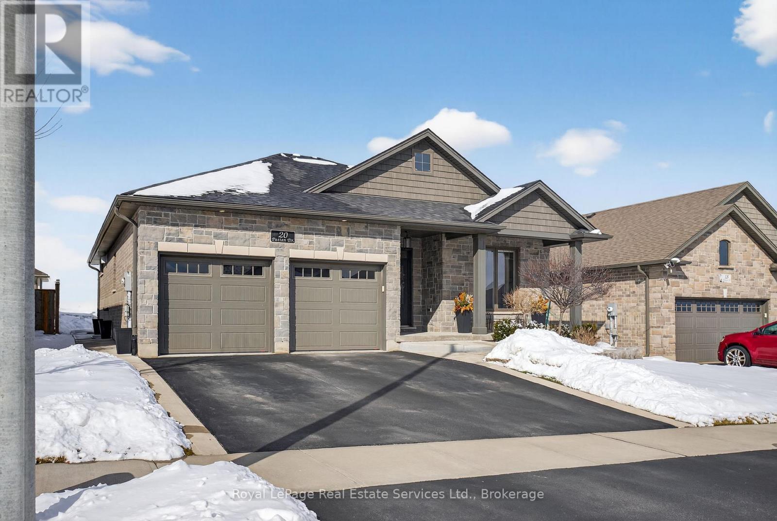 












20 PATTEN DRIVE

,
Brant (South Dumfries),




Ontario
N0E1N0

