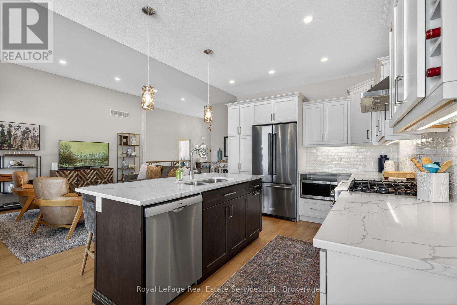 












20 PATTEN DRIVE

,
Brant (South Dumfries),




Ontario
N0E1N0

