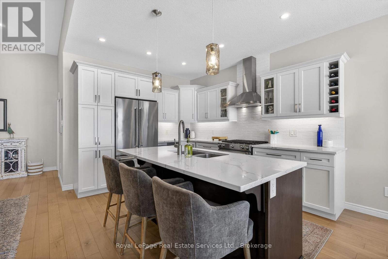 












20 PATTEN DRIVE

,
Brant (South Dumfries),




Ontario
N0E1N0

