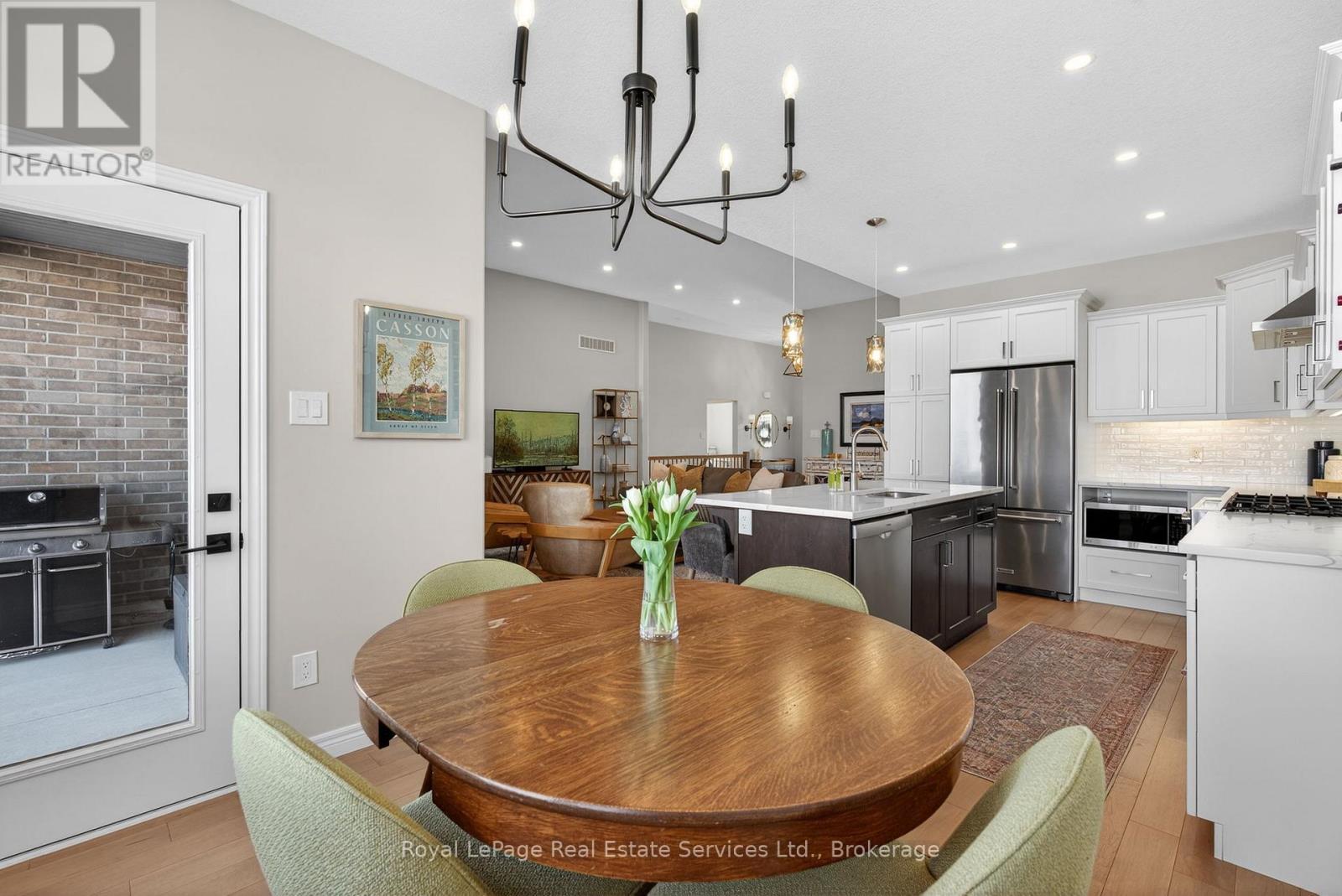 












20 PATTEN DRIVE

,
Brant (South Dumfries),




Ontario
N0E1N0

