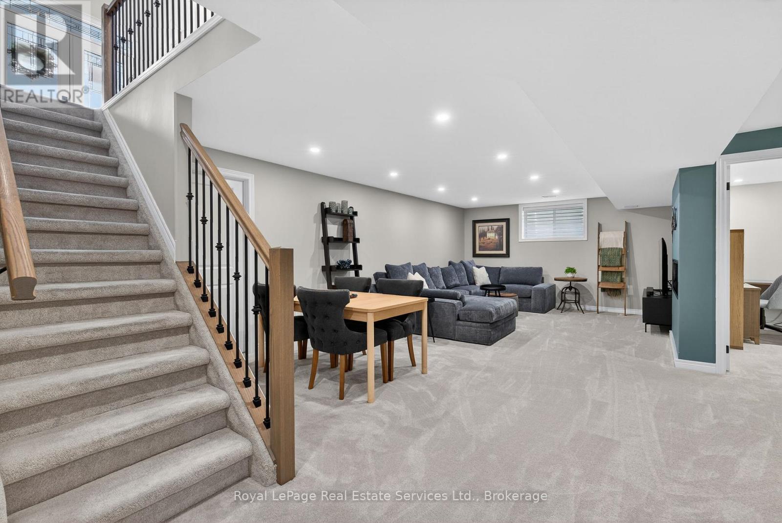 












20 PATTEN DRIVE

,
Brant (South Dumfries),




Ontario
N0E1N0

