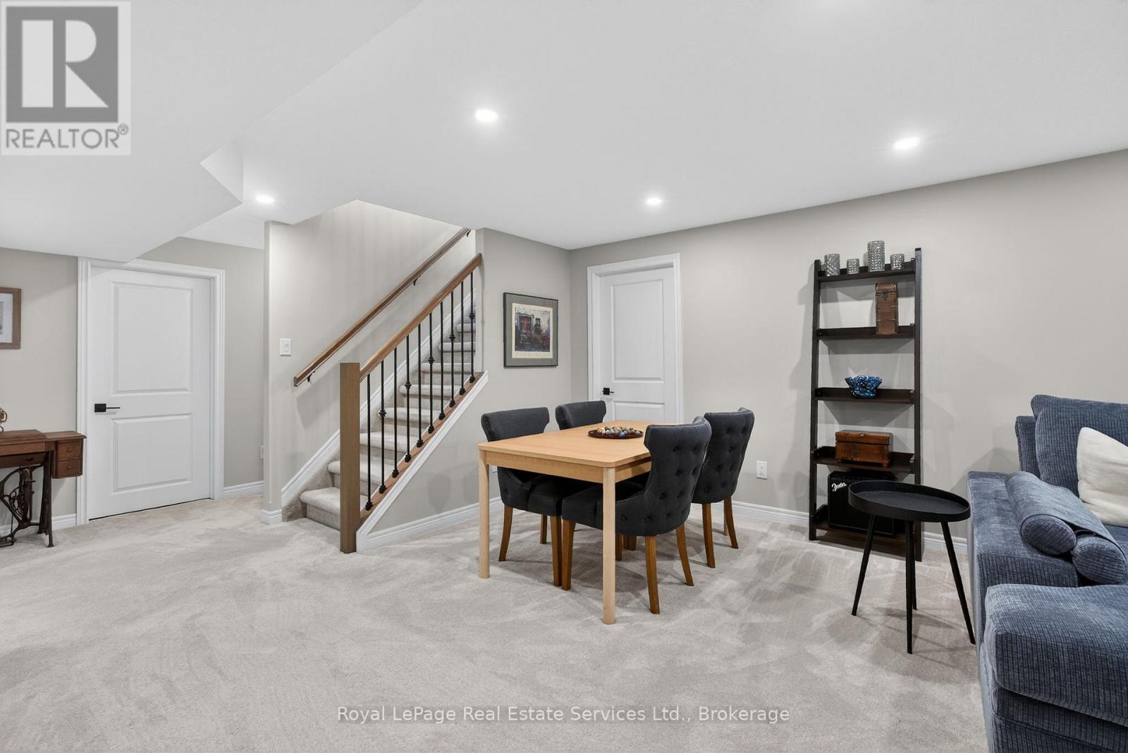 












20 PATTEN DRIVE

,
Brant (South Dumfries),




Ontario
N0E1N0

