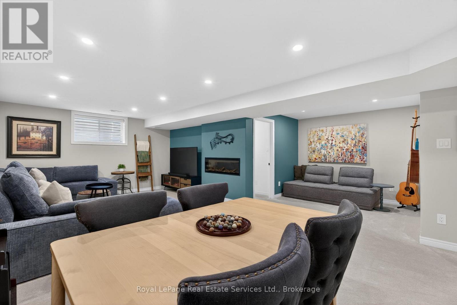 












20 PATTEN DRIVE

,
Brant (South Dumfries),




Ontario
N0E1N0

