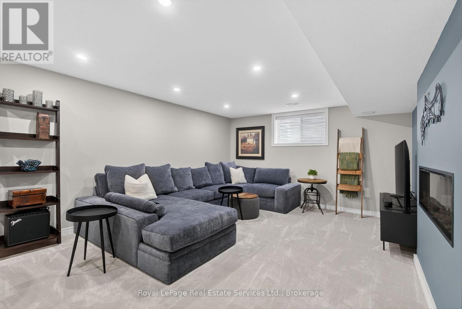 












20 PATTEN DRIVE

,
Brant (South Dumfries),




Ontario
N0E1N0

