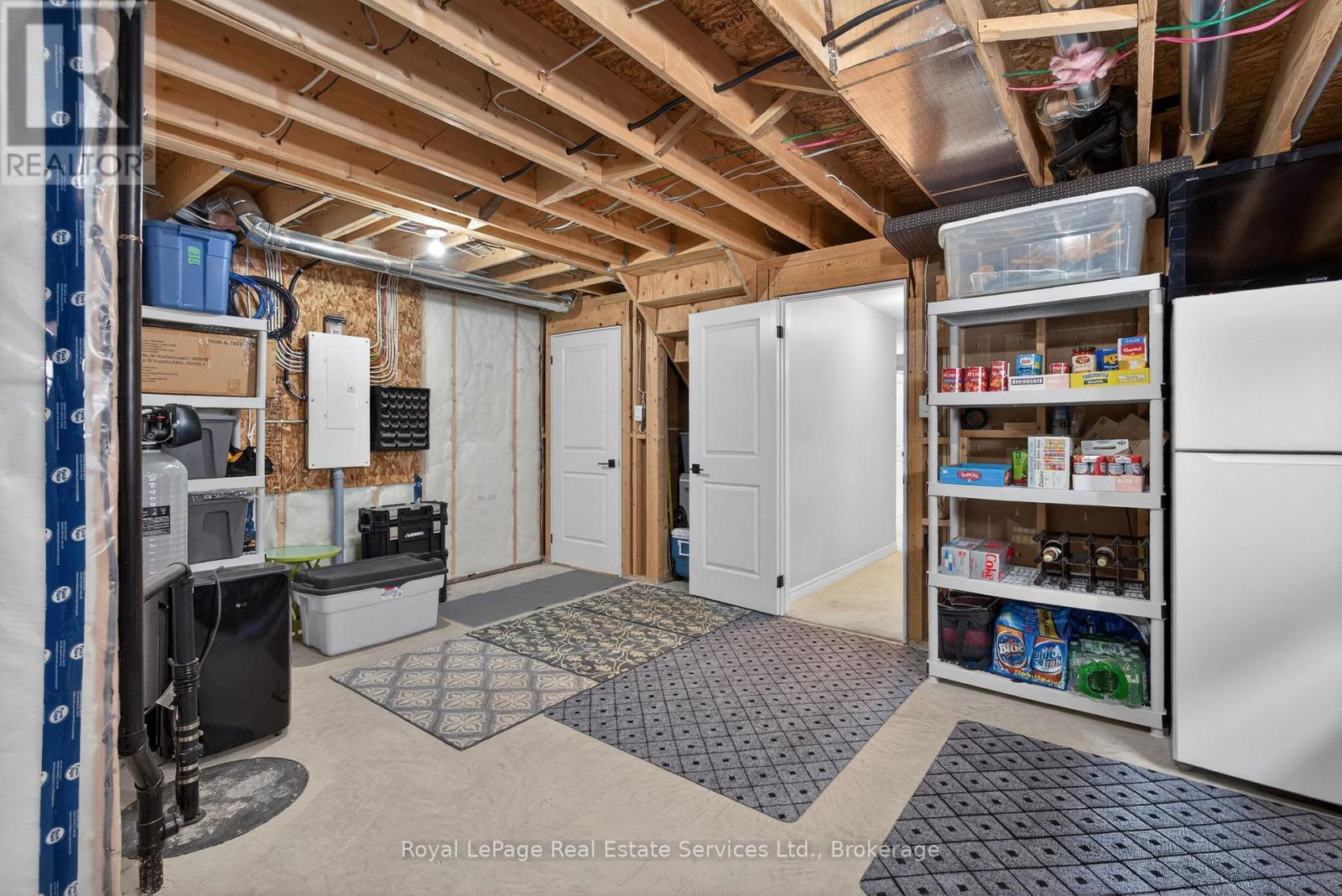 












20 PATTEN DRIVE

,
Brant (South Dumfries),




Ontario
N0E1N0

