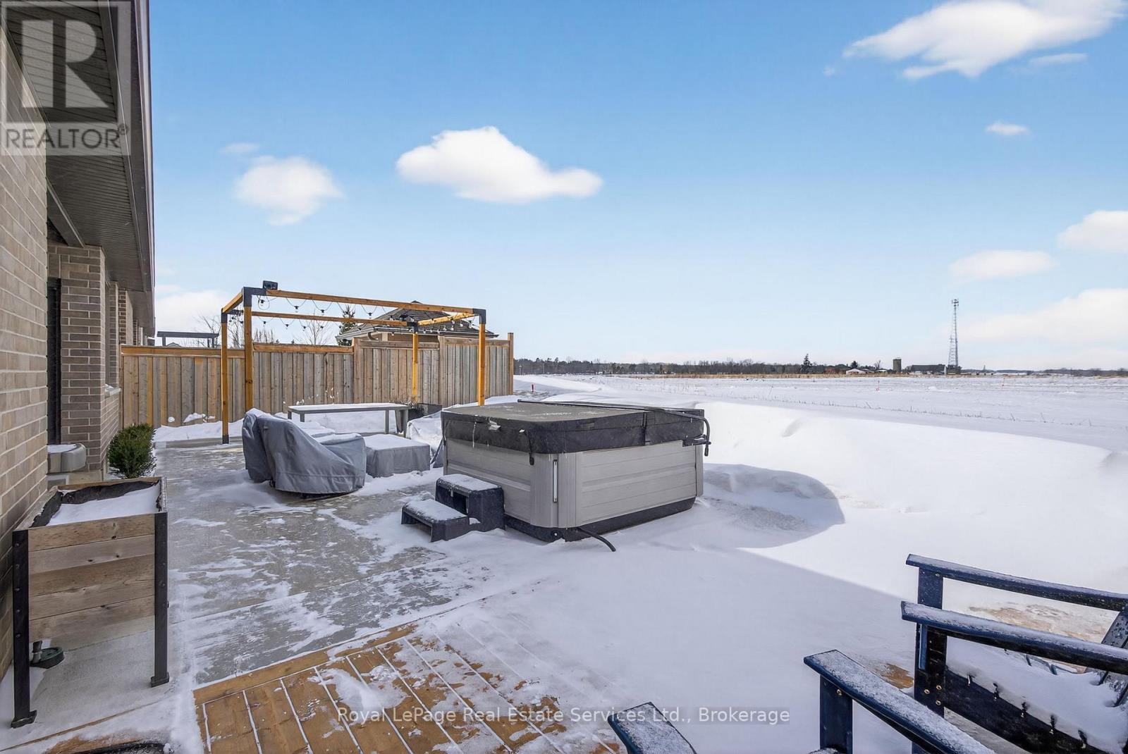 












20 PATTEN DRIVE

,
Brant (South Dumfries),




Ontario
N0E1N0

