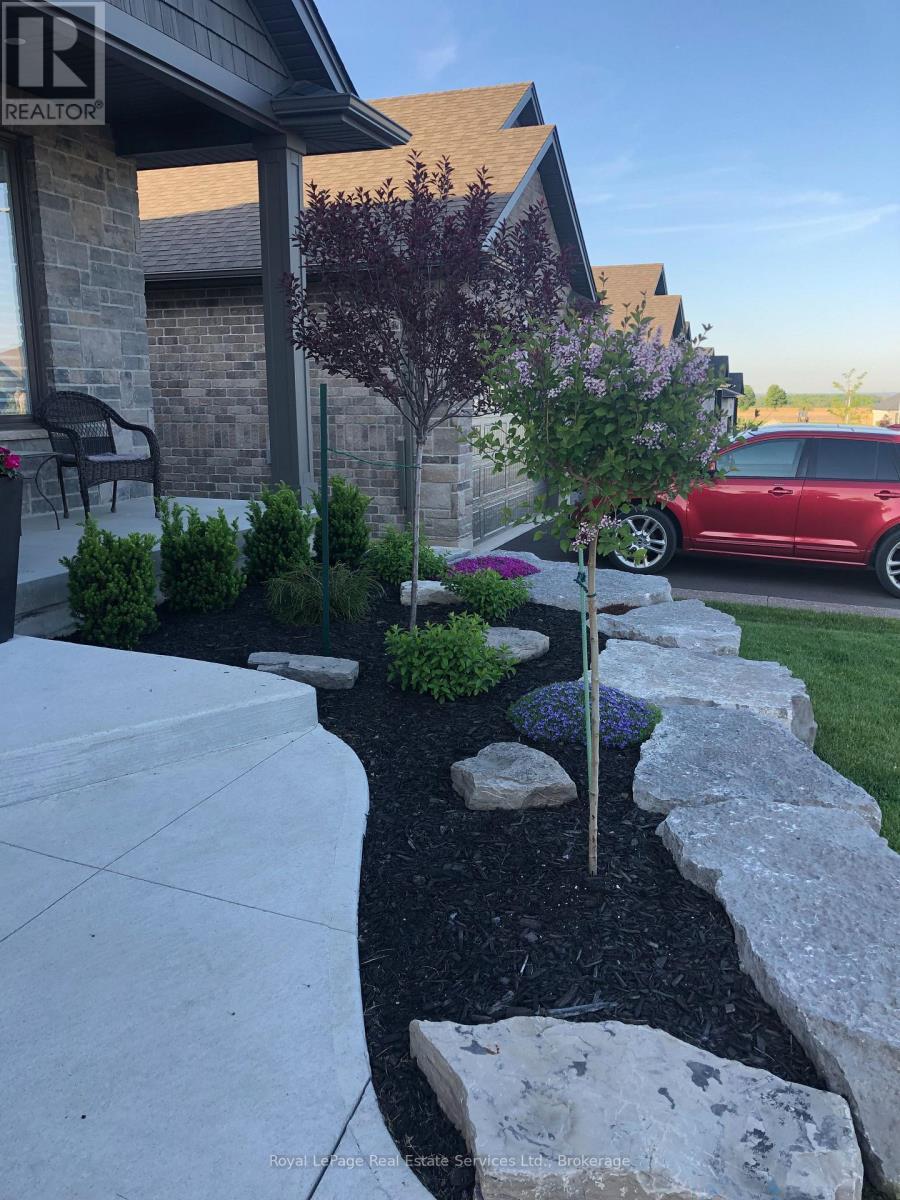 












20 PATTEN DRIVE

,
Brant (South Dumfries),




Ontario
N0E1N0

