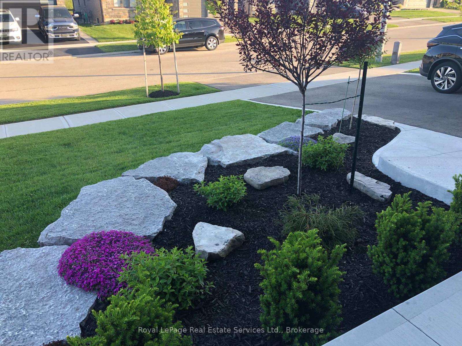 












20 PATTEN DRIVE

,
Brant (South Dumfries),




Ontario
N0E1N0

