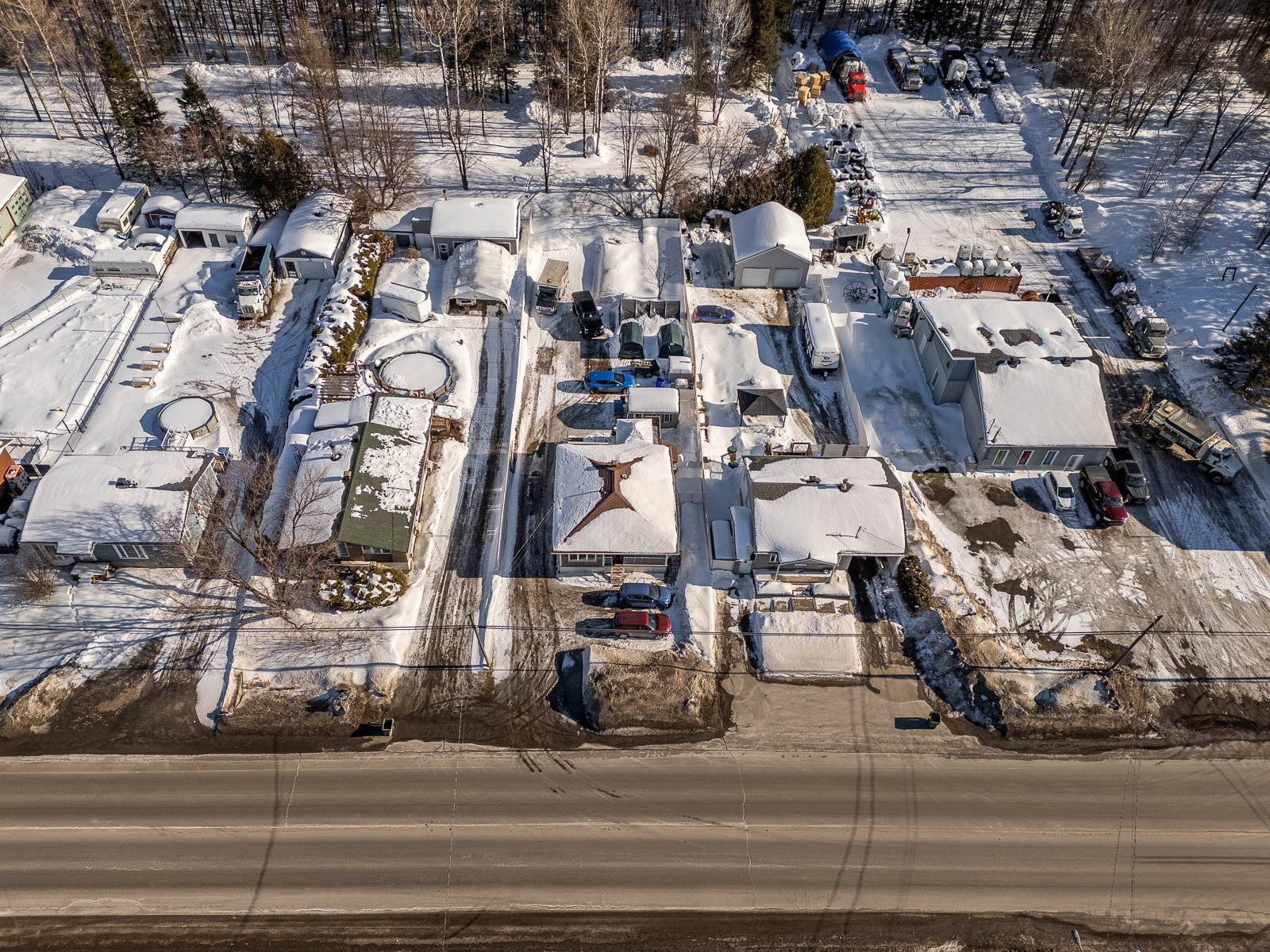 









1826


Boul. St-Antoine

,
Saint-Jérôme,




QC
J7Z7M2

