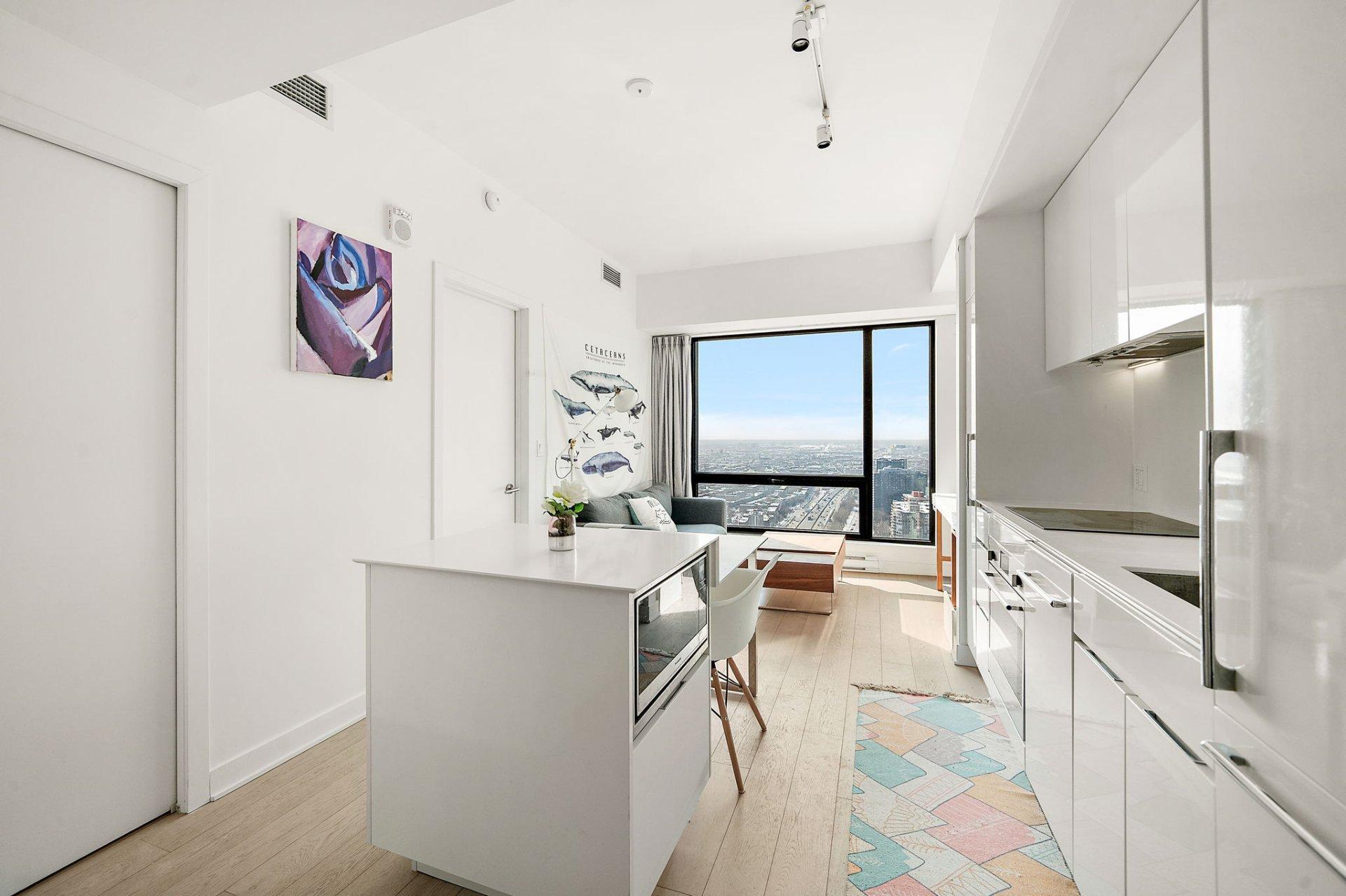 









1288


Av. des Canadiens-de-Montréal

, 3609,
Montréal (Ville-Marie),




QC
H3B3B3

