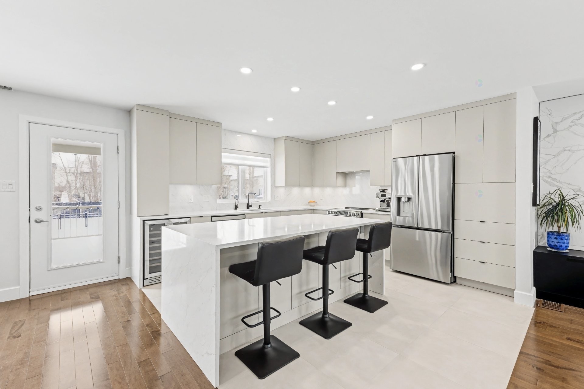 









1065


Rue Breux

,
Chambly,




QC
J3L0P1

