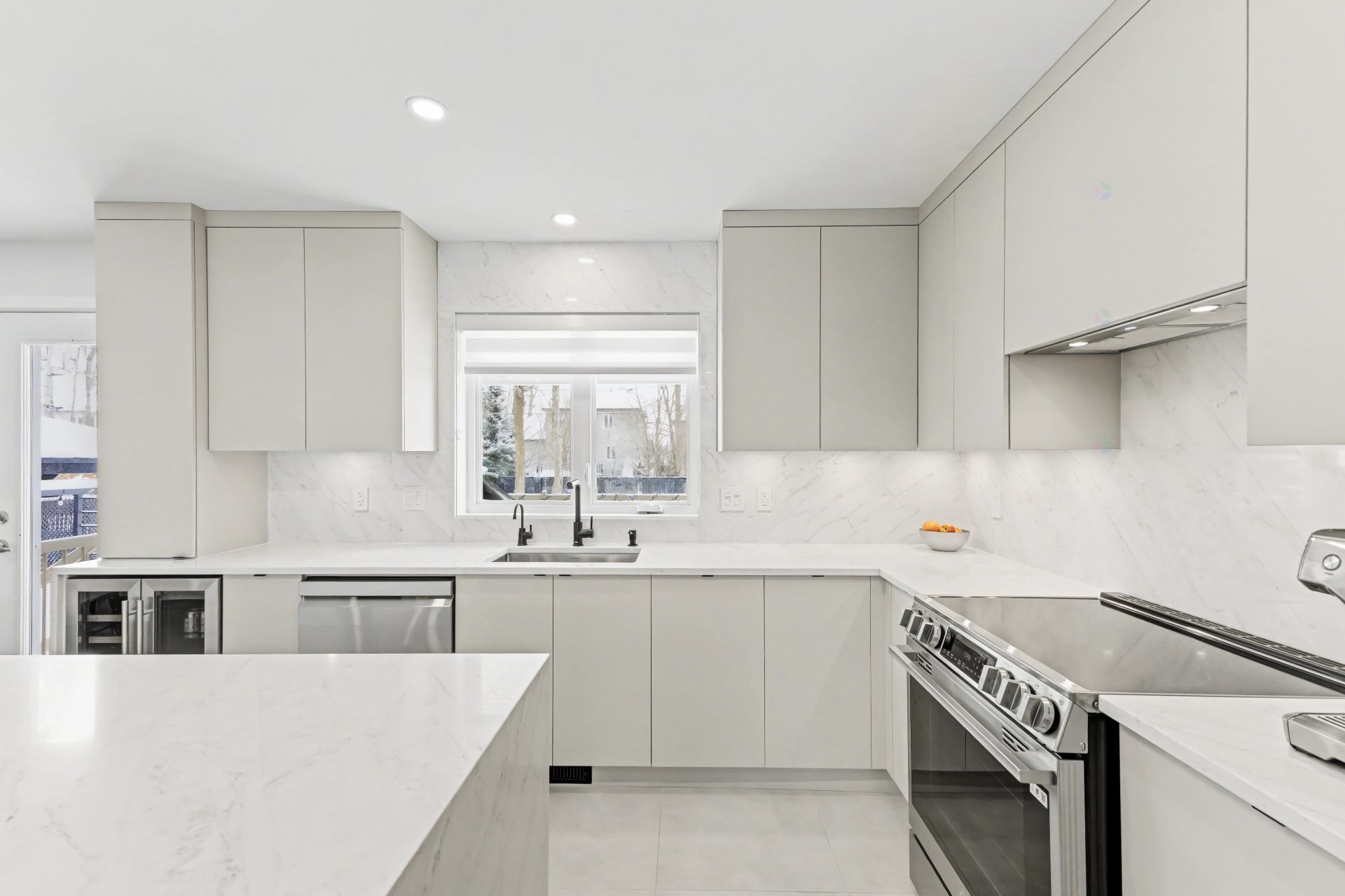 









1065


Rue Breux

,
Chambly,




QC
J3L0P1

