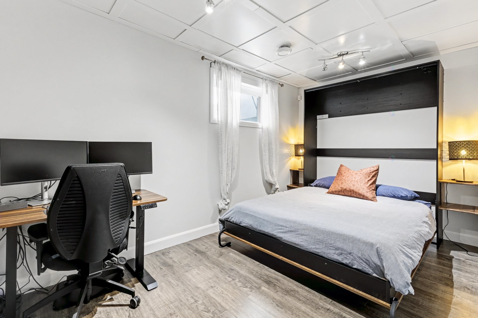 









1065


Rue Breux

,
Chambly,




QC
J3L0P1

