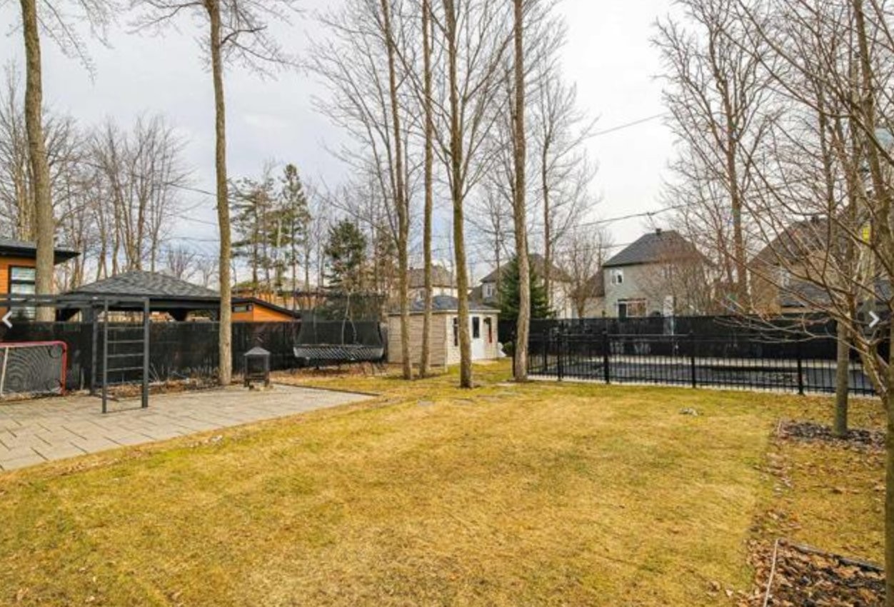 









1065


Rue Breux

,
Chambly,




QC
J3L0P1

