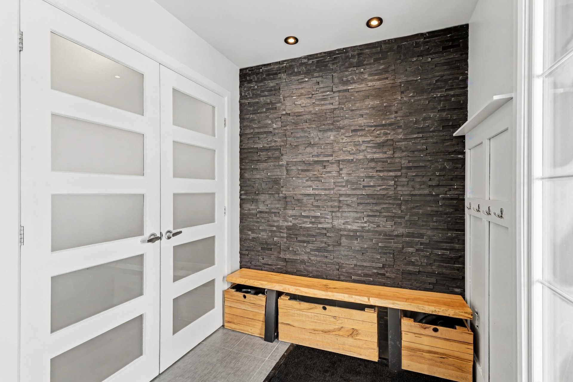 









1065


Rue Breux

,
Chambly,




QC
J3L0P1

