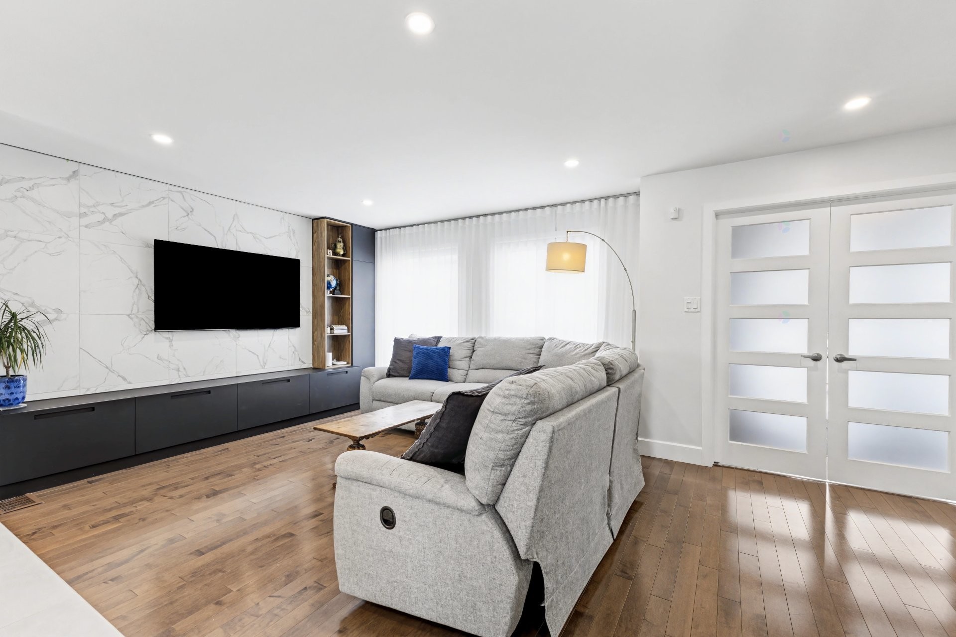 









1065


Rue Breux

,
Chambly,




QC
J3L0P1

