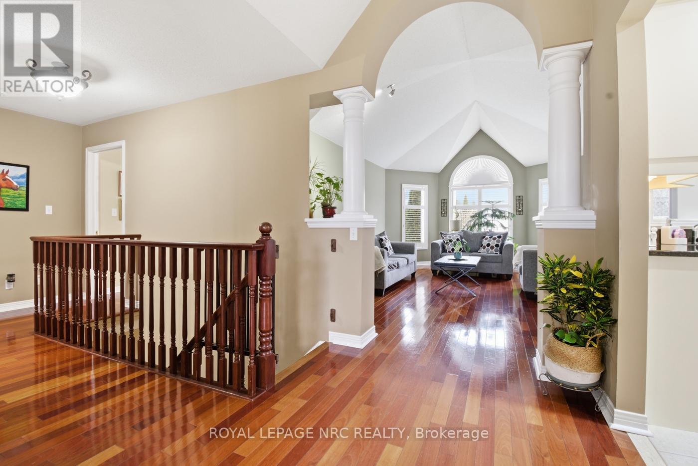 












65 MCCAFFERY CRESCENT

,
St. Catharines (Rykert/Vansickle),




Ontario
L2S3Y6

