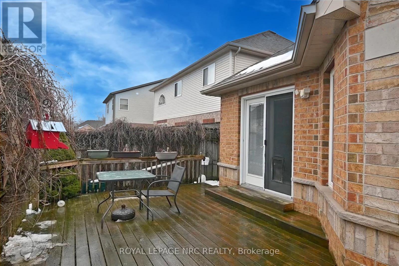












65 MCCAFFERY CRESCENT

,
St. Catharines (Rykert/Vansickle),




Ontario
L2S3Y6

