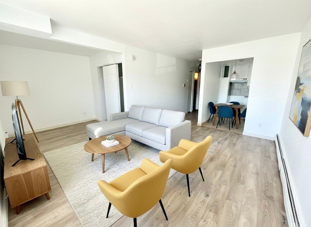 









630


Av. Ste-Croix

, 207,
Montréal (Saint-Laurent),




QC
H4L3Y2

