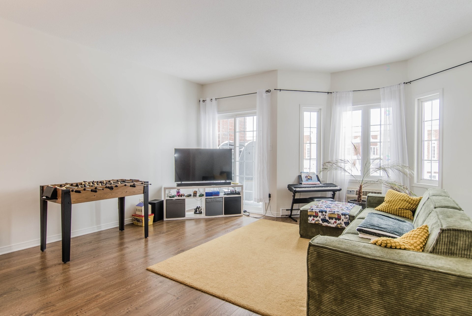 









837


Boul. de la Cité

, 3,
Gatineau (Gatineau),




QC
J8R0G6

