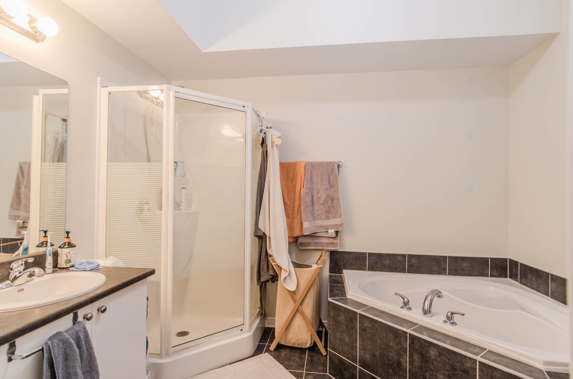 









837


Boul. de la Cité

, 3,
Gatineau (Gatineau),




QC
J8R0G6

