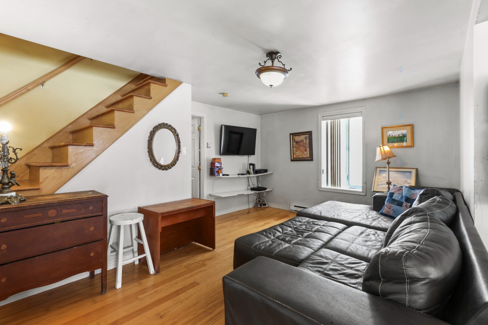 









636


Rg Notre-Dame

,
Saint-Chrysostome,




QC
J0S1R0

