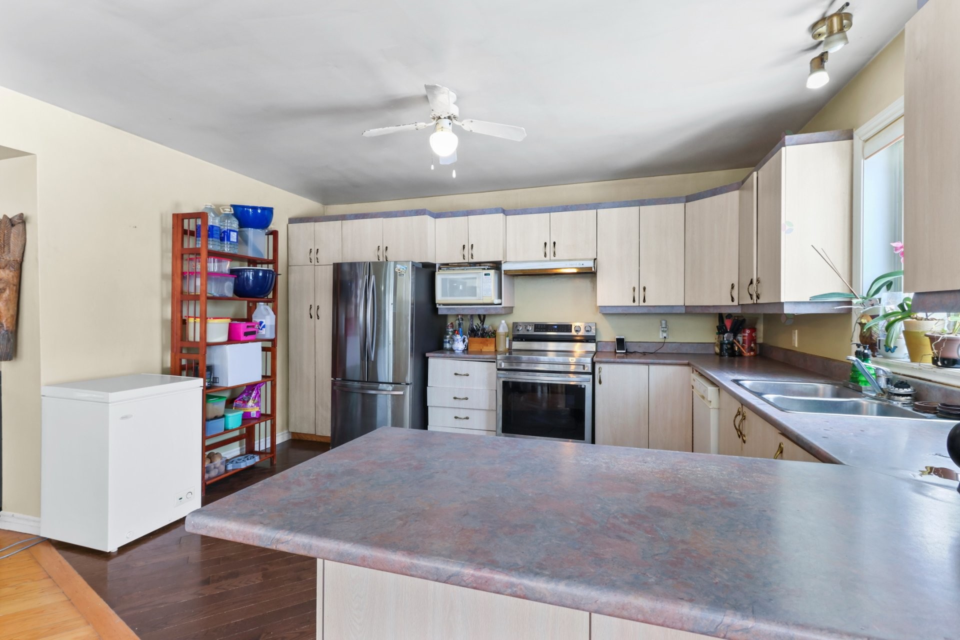 









636


Rg Notre-Dame

,
Saint-Chrysostome,




QC
J0S1R0

