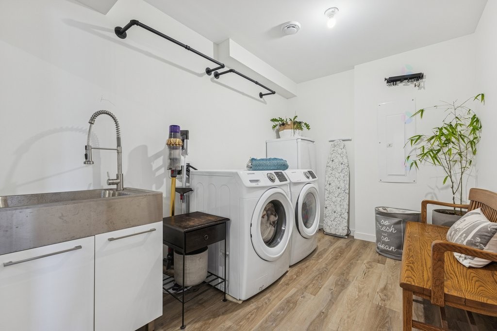 









125


Ch. du Relais

,
Chelsea,




QC
J9B0E1

