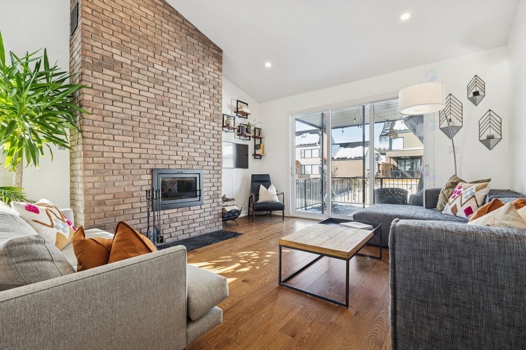 









125


Ch. du Relais

,
Chelsea,




QC
J9B0E1

