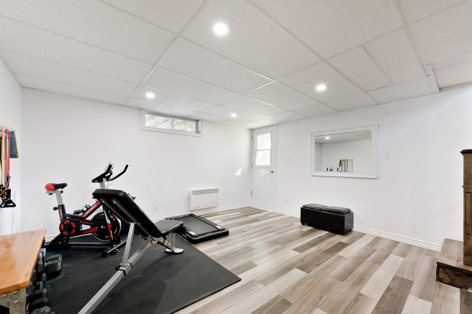 









805


Route 253

,
Cookshire-Eaton,




QC
J0B1M0

