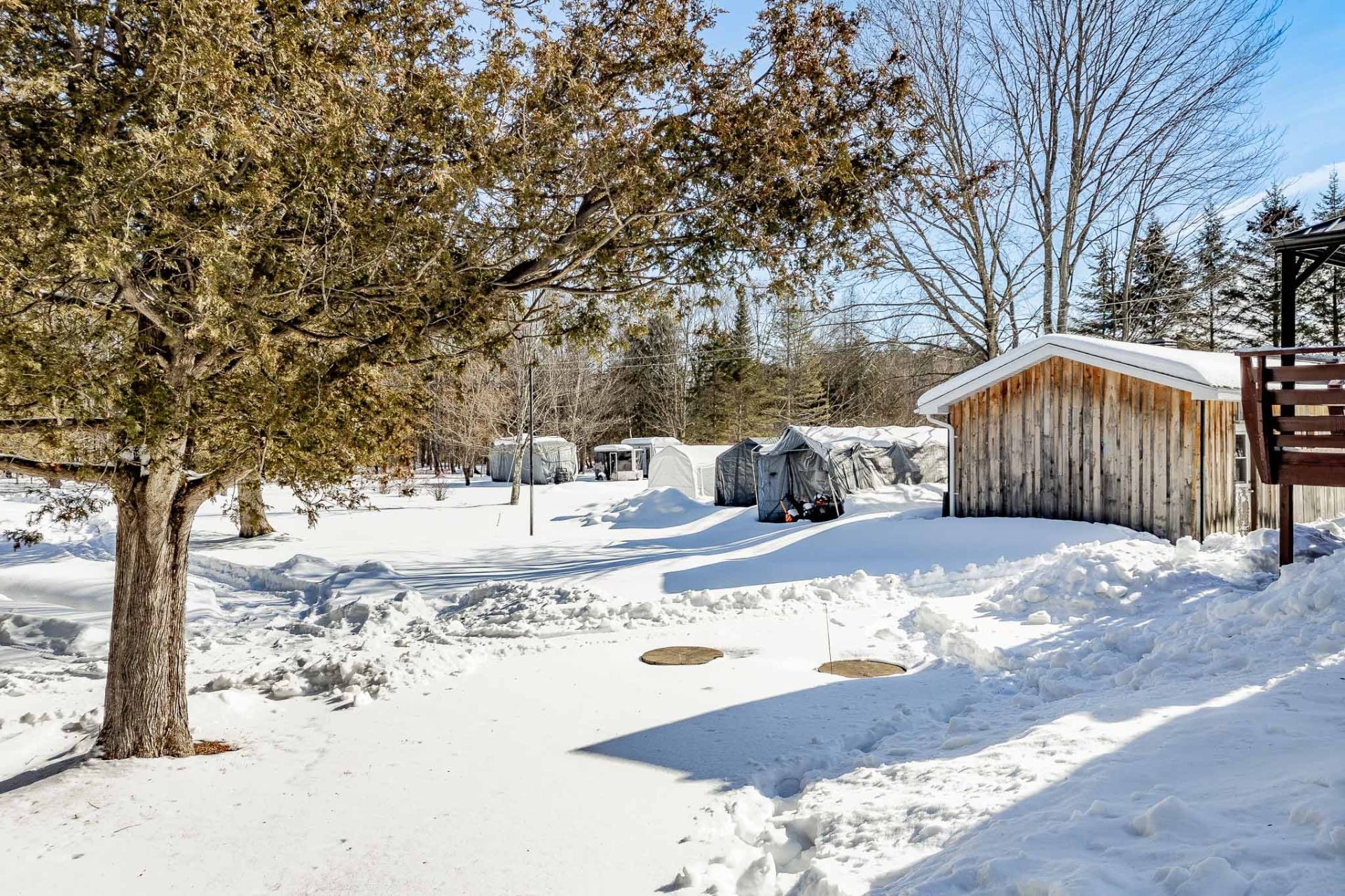 









805


Route 253

,
Cookshire-Eaton,




QC
J0B1M0

