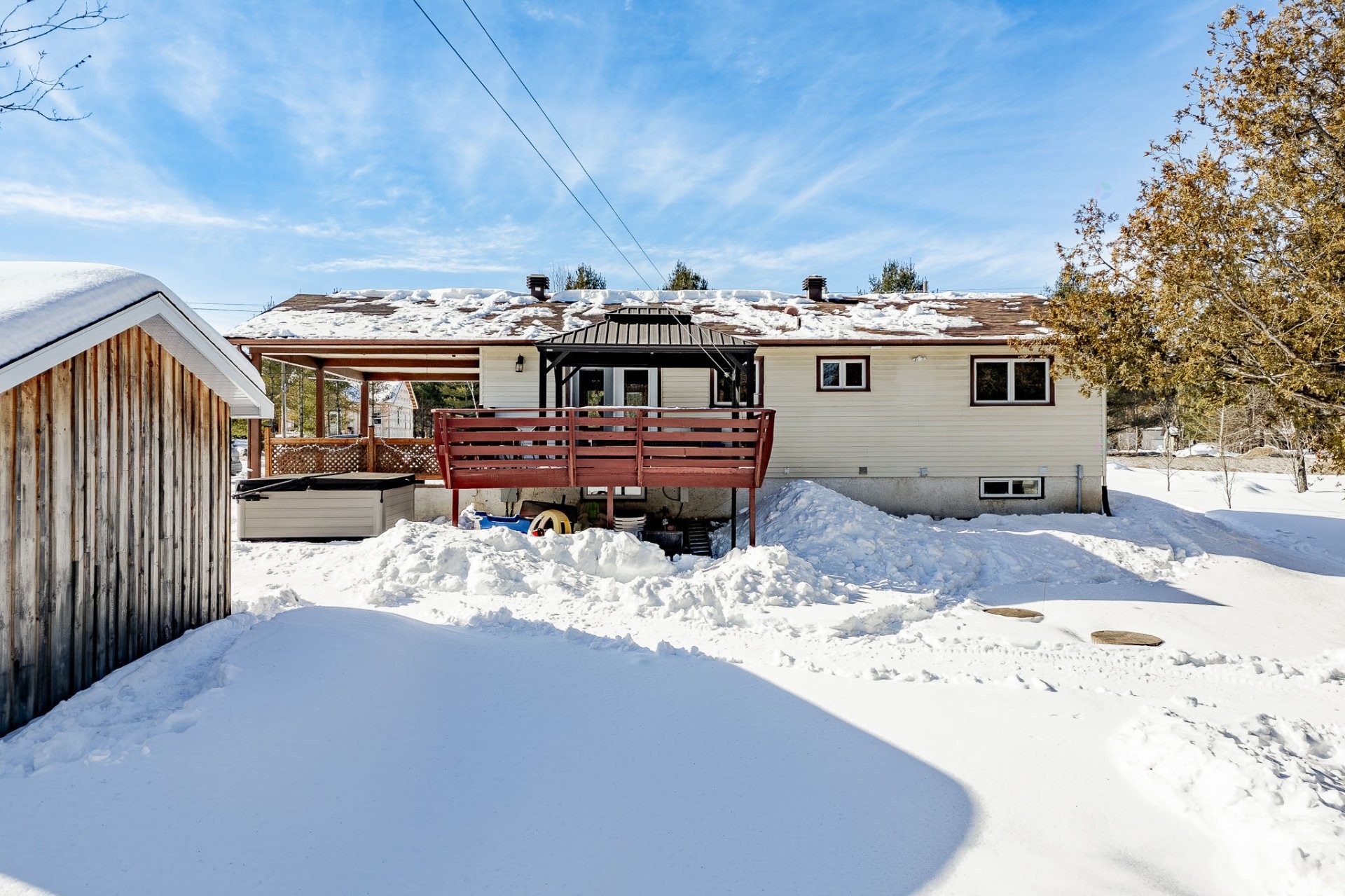 









805


Route 253

,
Cookshire-Eaton,




QC
J0B1M0

