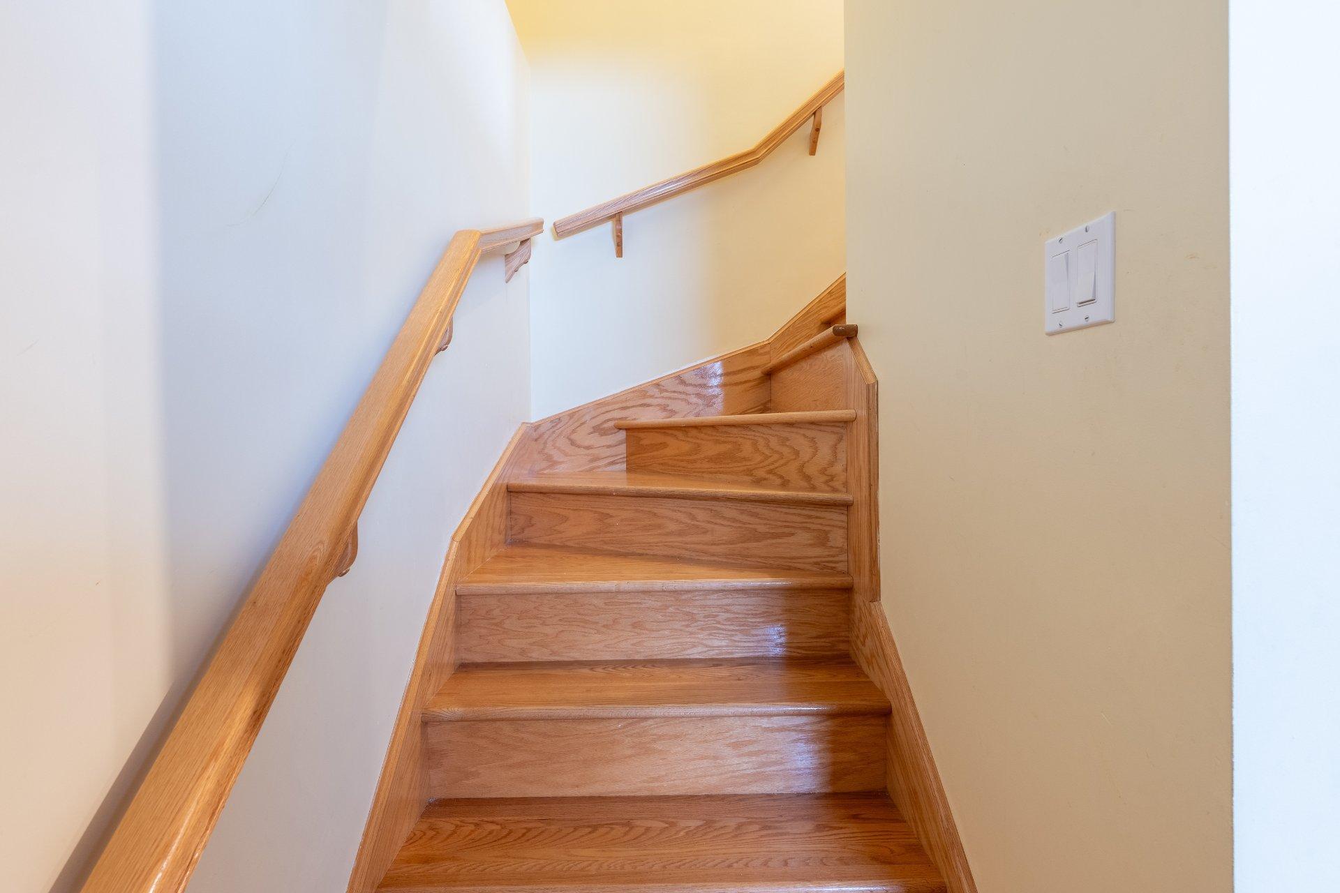 









1461


Rue Duvernay

,
Chambly,




QC
J3L5J1

