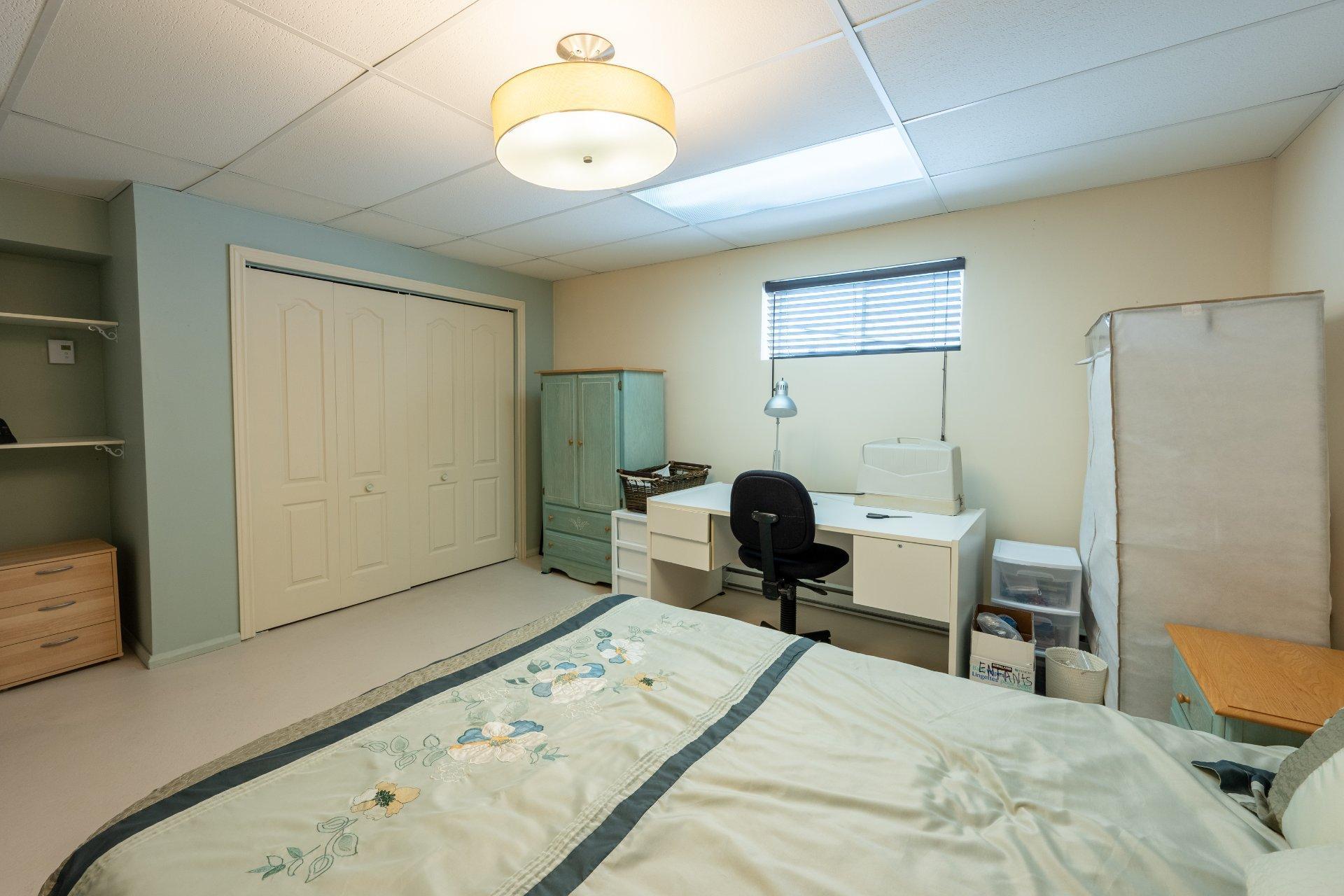 









1461


Rue Duvernay

,
Chambly,




QC
J3L5J1

