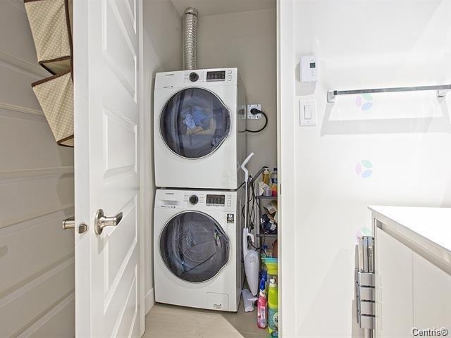 









2335


Ch. Manella

, 416,
Mont-Royal,




QC
H4P0B3

