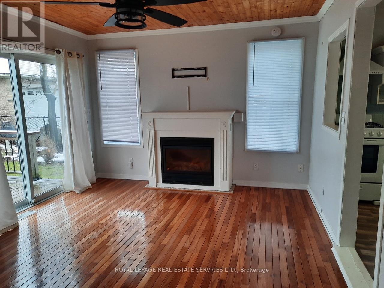 












256 RIDGE ROAD S

,
Fort Erie,




Ontario
L0S1B0

