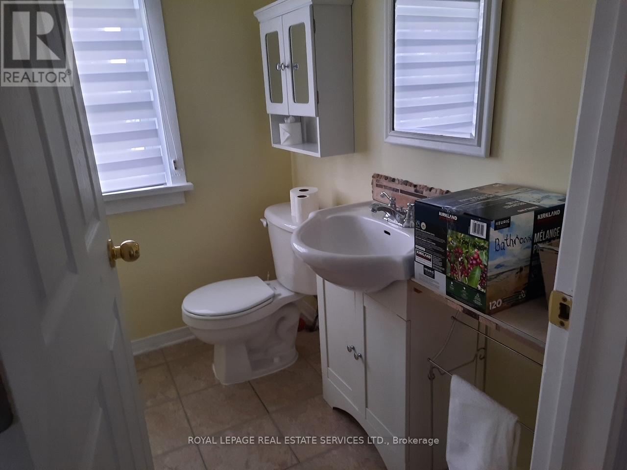 












256 RIDGE ROAD S

,
Fort Erie,




Ontario
L0S1B0

