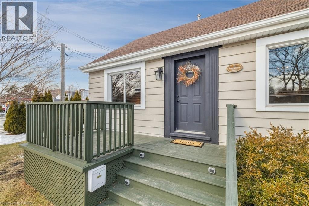 












41 BALDWIN Street

,
Dundas,




Ontario
L9H1A7

