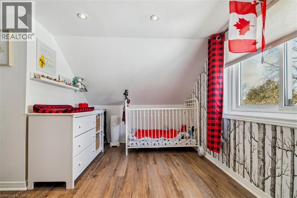 












41 BALDWIN Street

,
Dundas,




Ontario
L9H1A7

