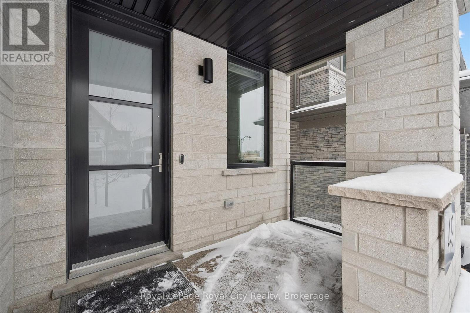 












49 RYDER AVENUE

,
Guelph (Kortright West),




Ontario
N1G0H1

