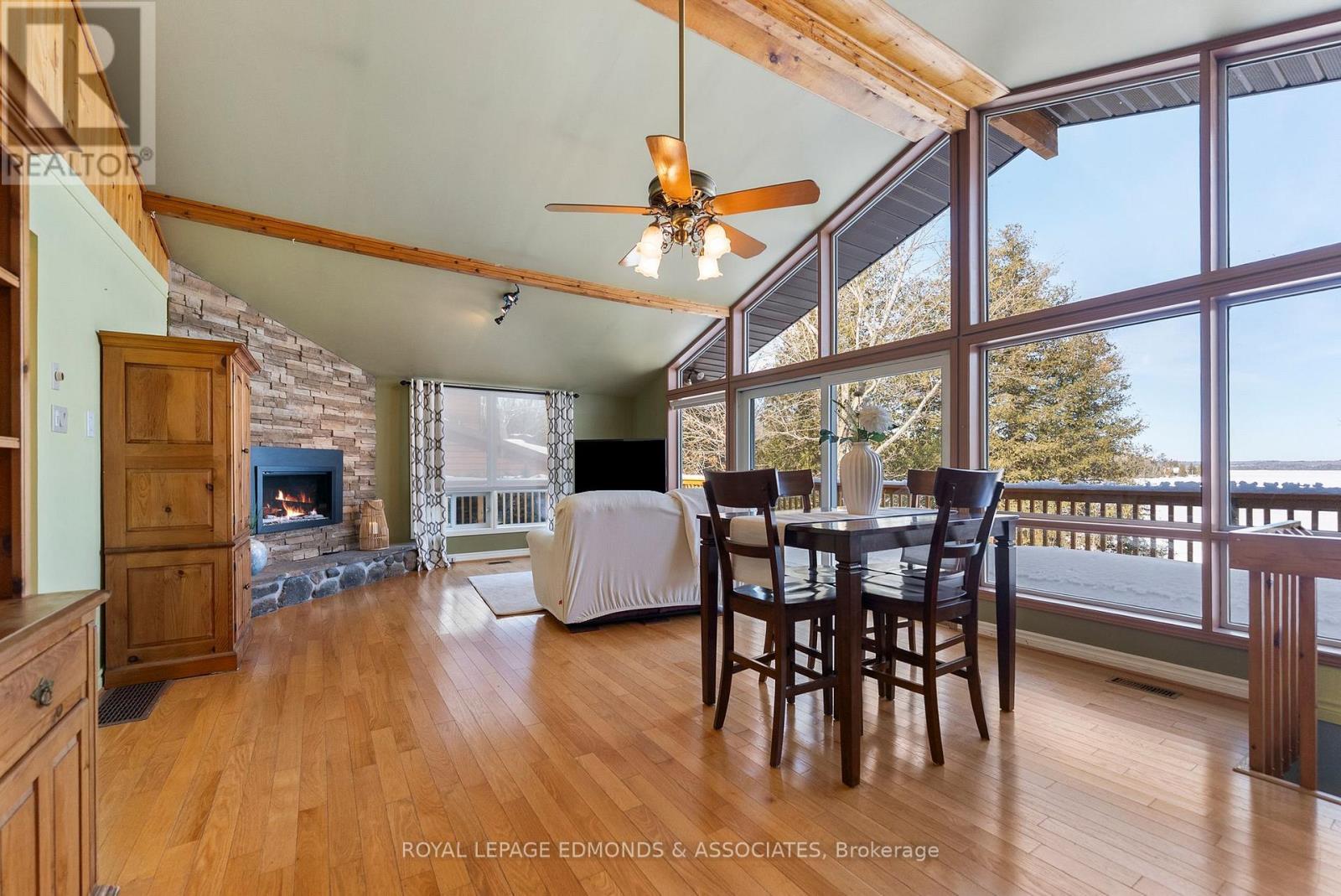 












47A TRILLIUM LANE

,
North Algona Wilberforce,




Ontario
K0J1T0

