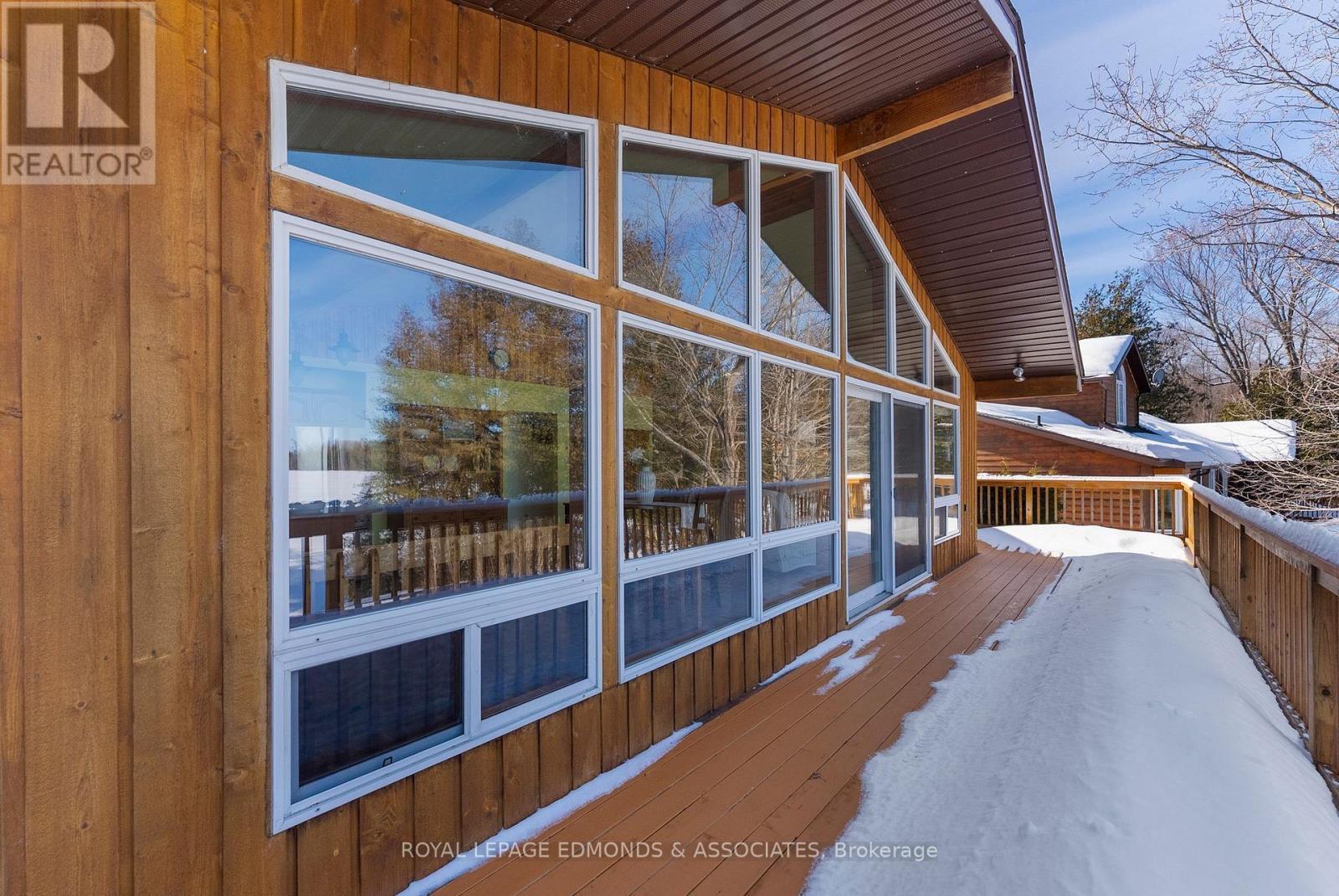 












47A TRILLIUM LANE

,
North Algona Wilberforce,




Ontario
K0J1T0

